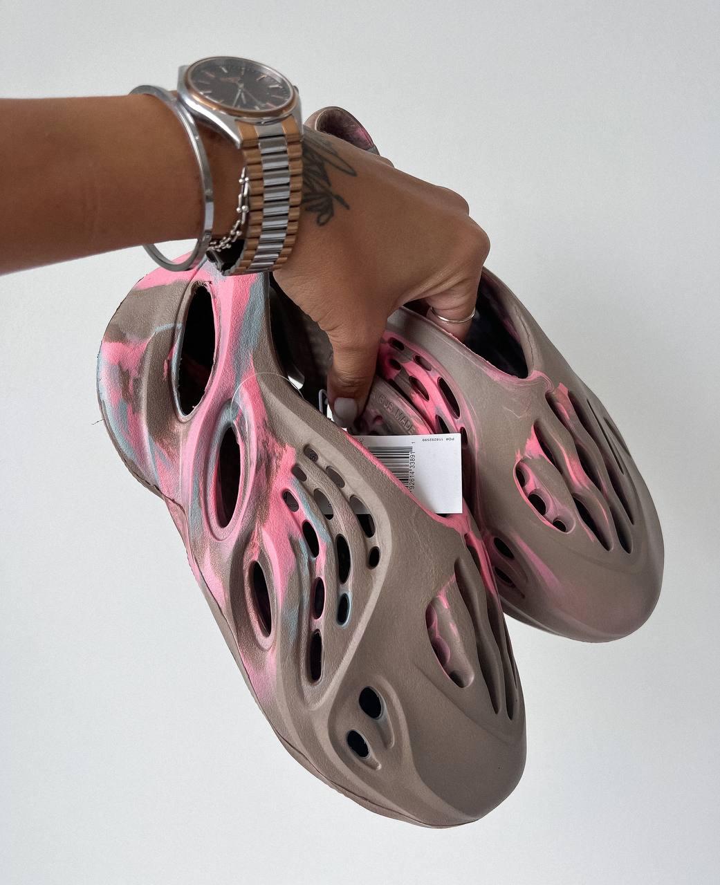 Foam Runner MX Sand Grey