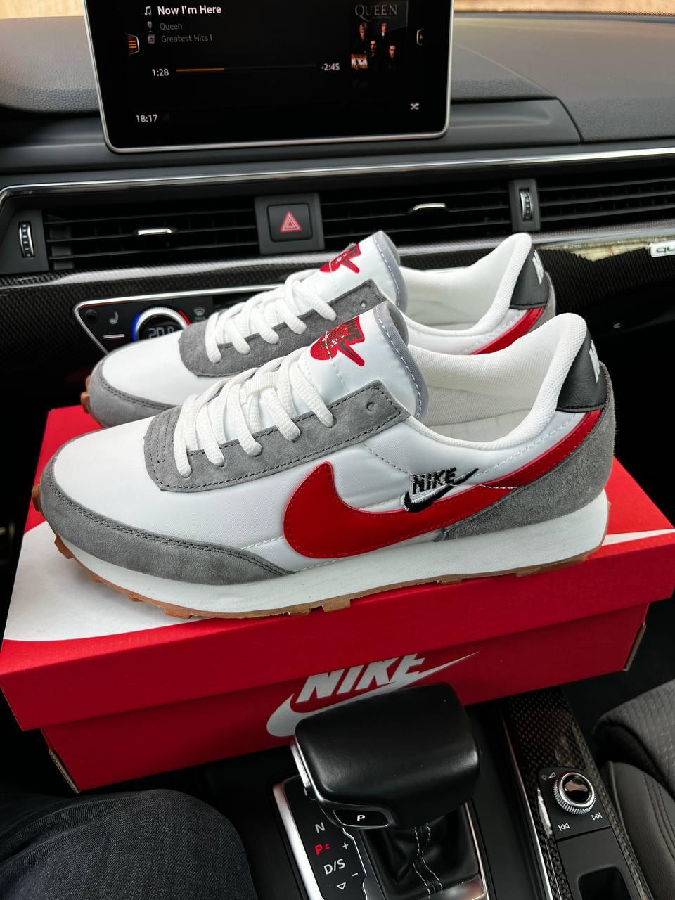 Nike Tailwind White Red