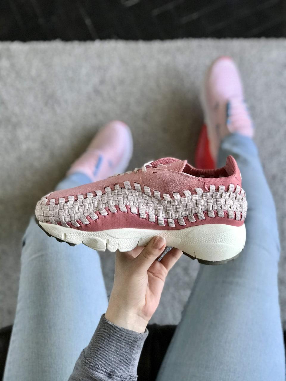Nike Footscape Woven Pink White