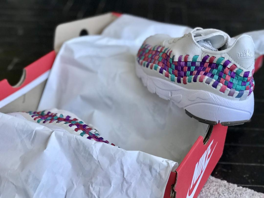 Nike Footscape Woven White Colors