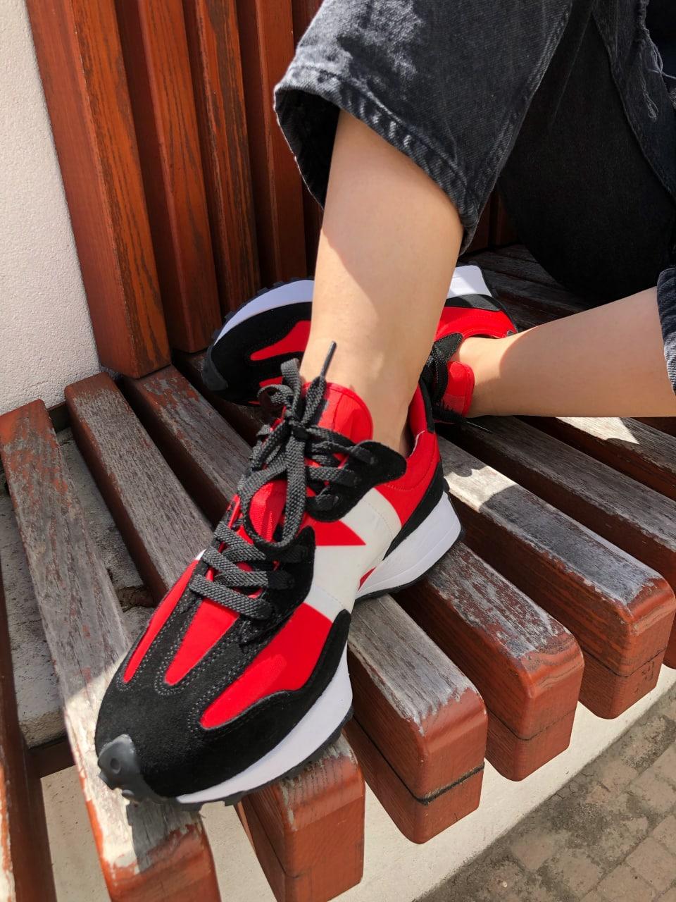 New Balance 327 Black White Red
