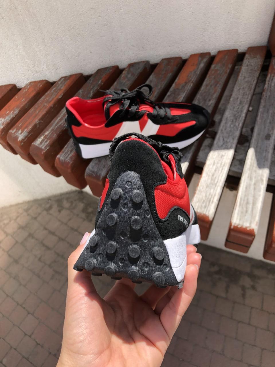 New Balance 327 Black White Red