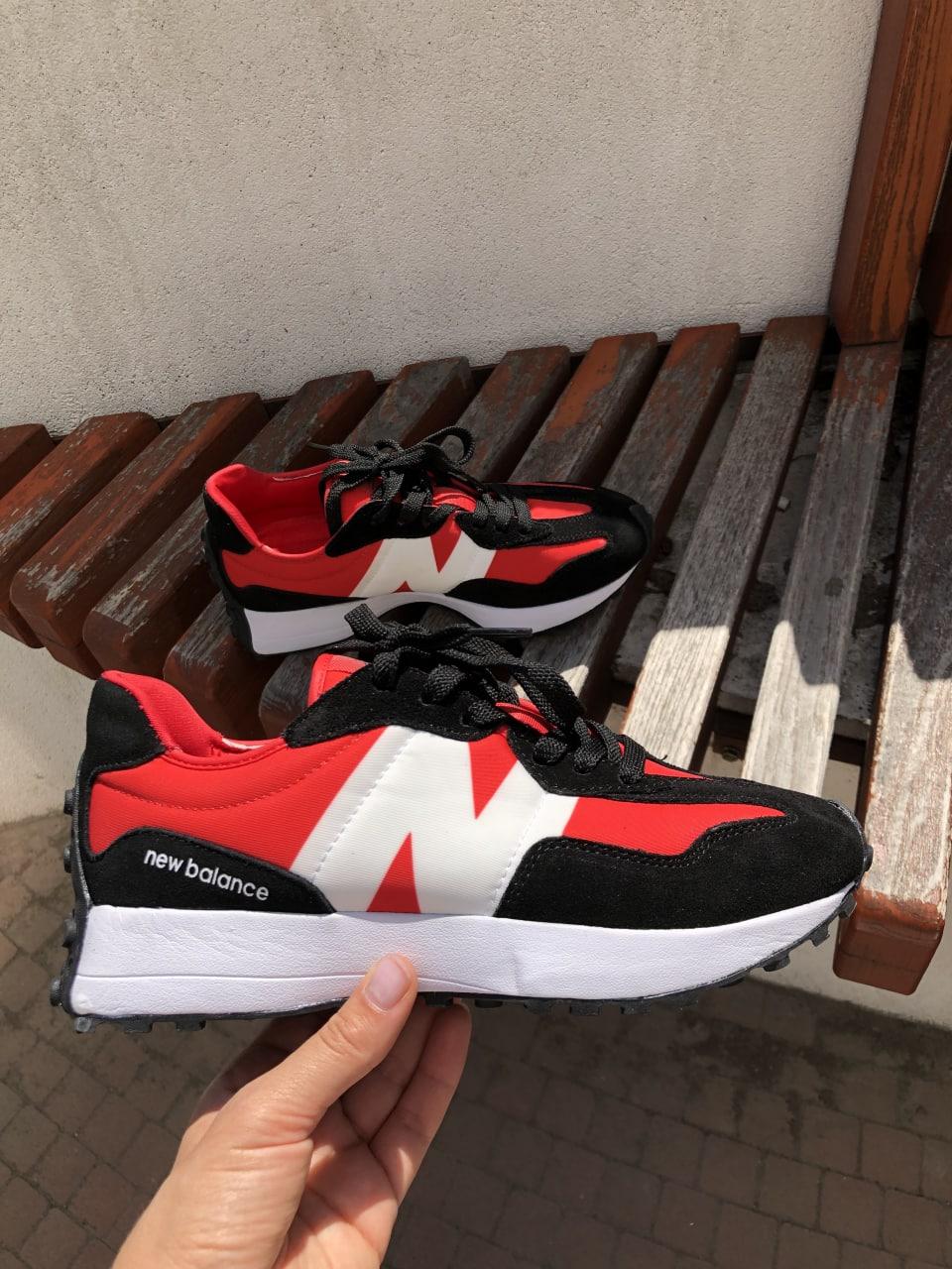 New Balance 327 Black White Red
