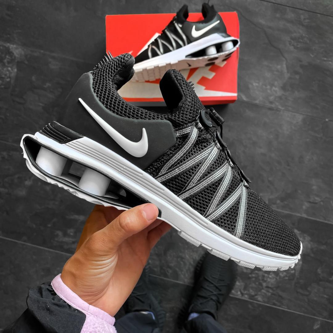 Nike Shox Gravity