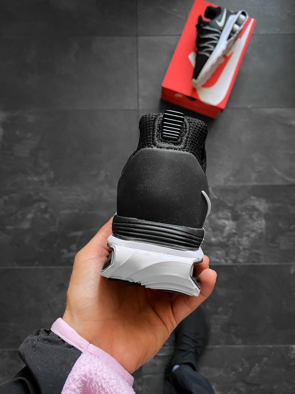Nike Shox Gravity