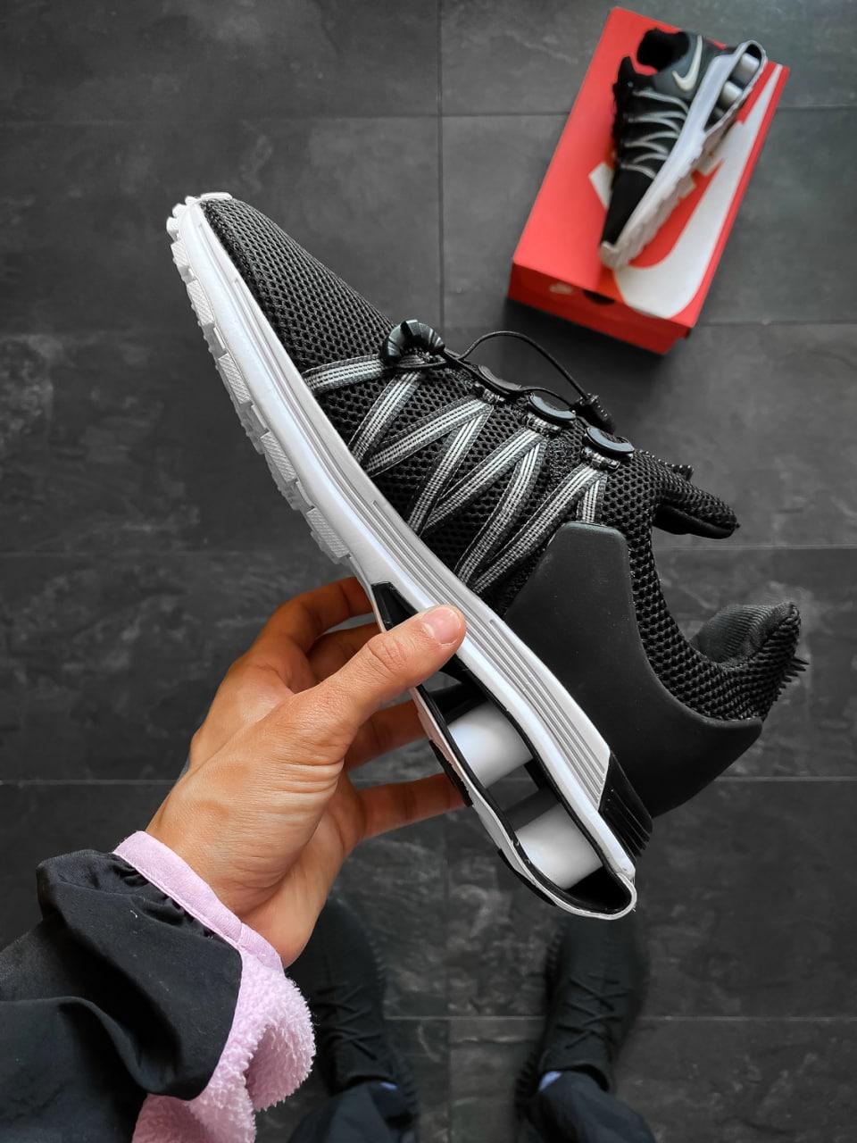 Nike Shox Gravity