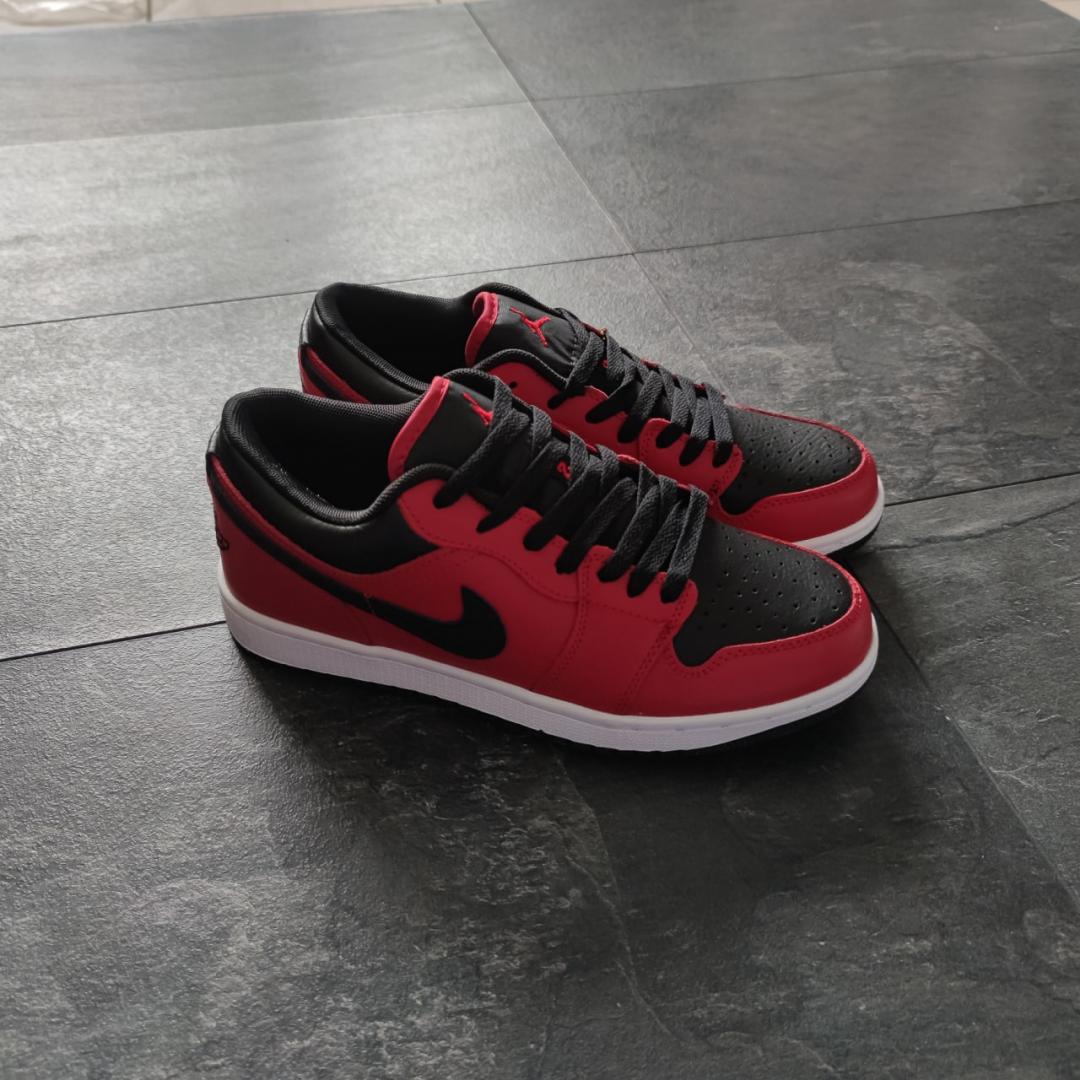Nike Air Jordan Low Red Black Logo