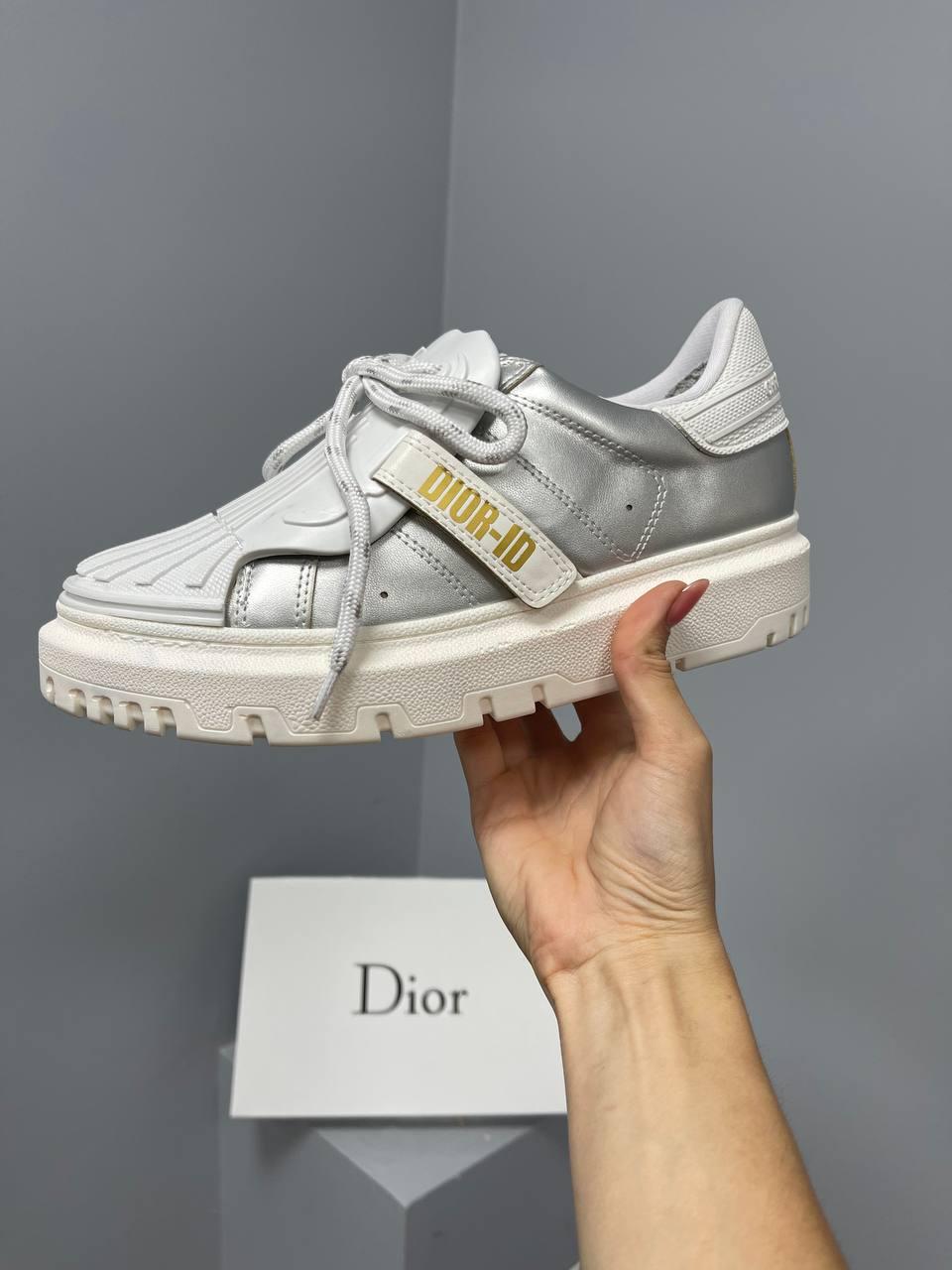 Dior ID Silver White