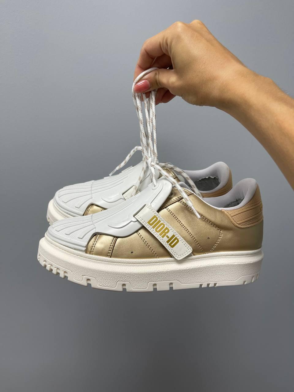 Dior ID Gold White