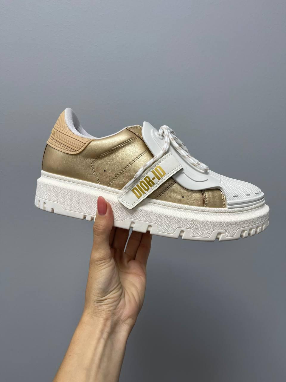 Dior ID Gold White