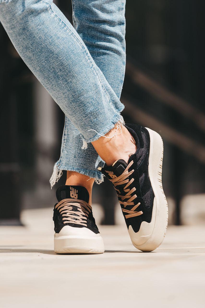 New Balance CT 302 Black White