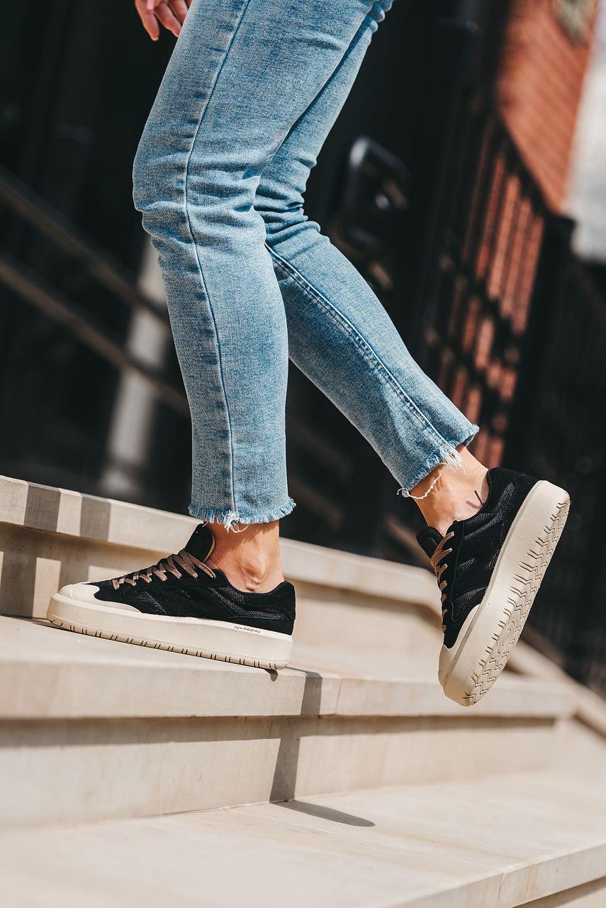 New Balance CT 302 Black White