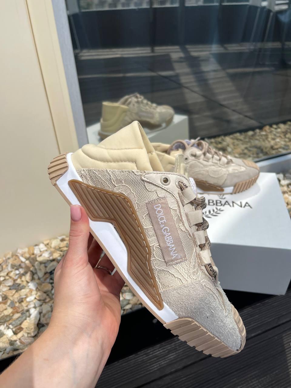 Dolce & Gabbana Sneakers Beige