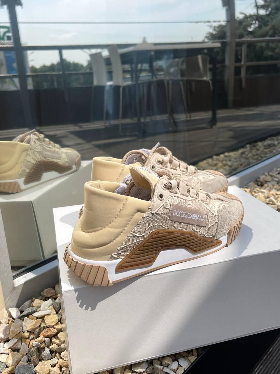 Dolce & Gabbana Sneakers Beige