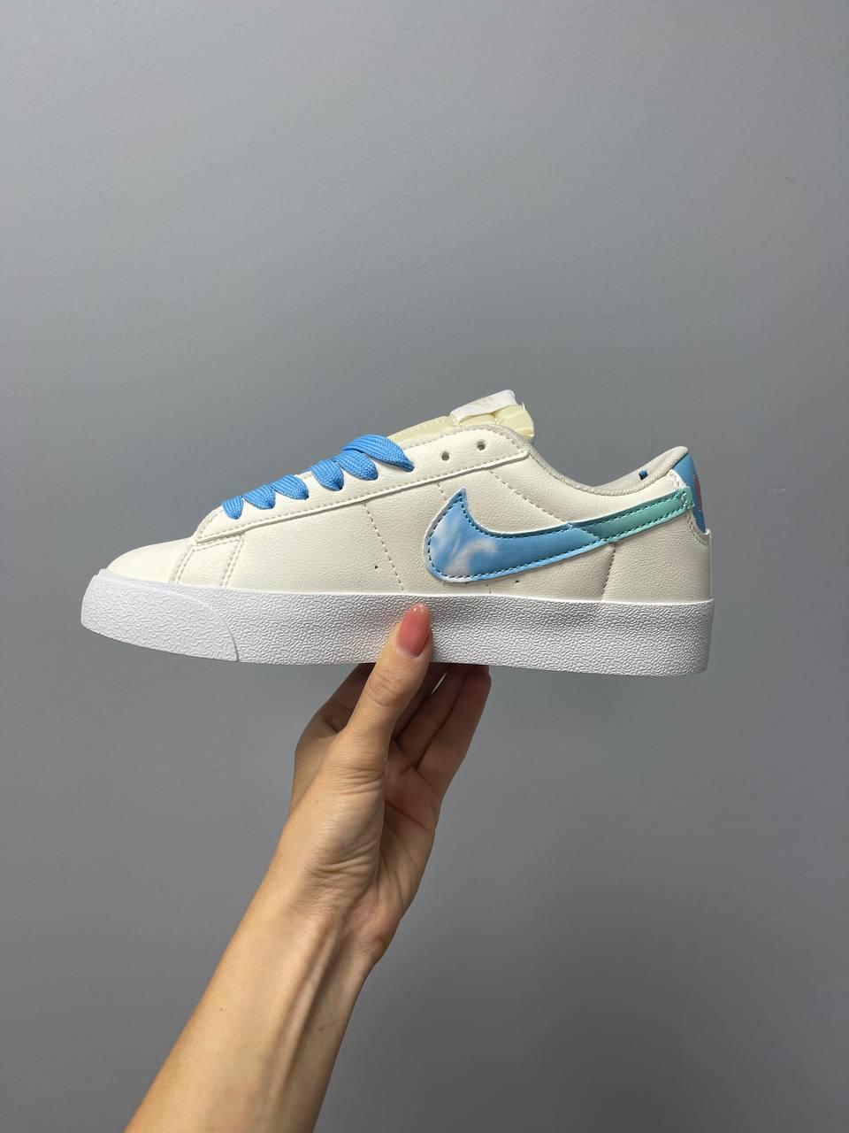 Nike Blazer Low 77 Sky Logo