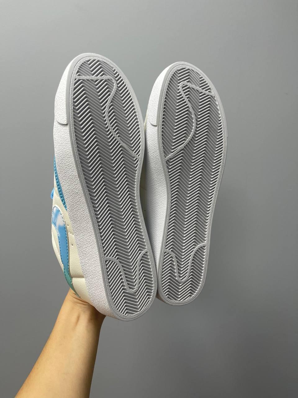 Nike Blazer Low 77 Sky Logo