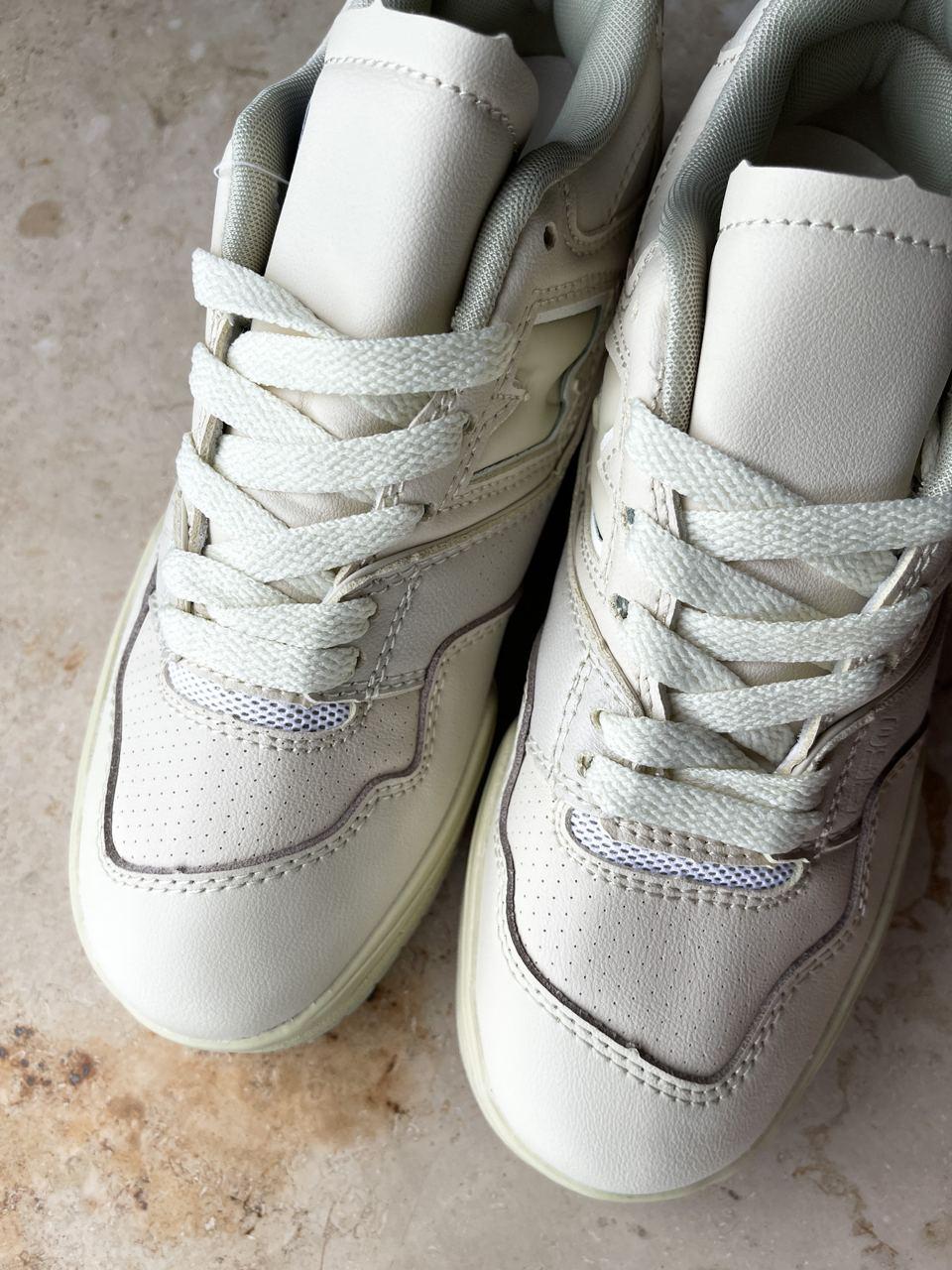 New Balance 550 Auralee White