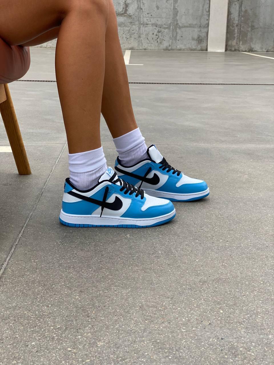 Nike SB Dunk Low Blue White Black
