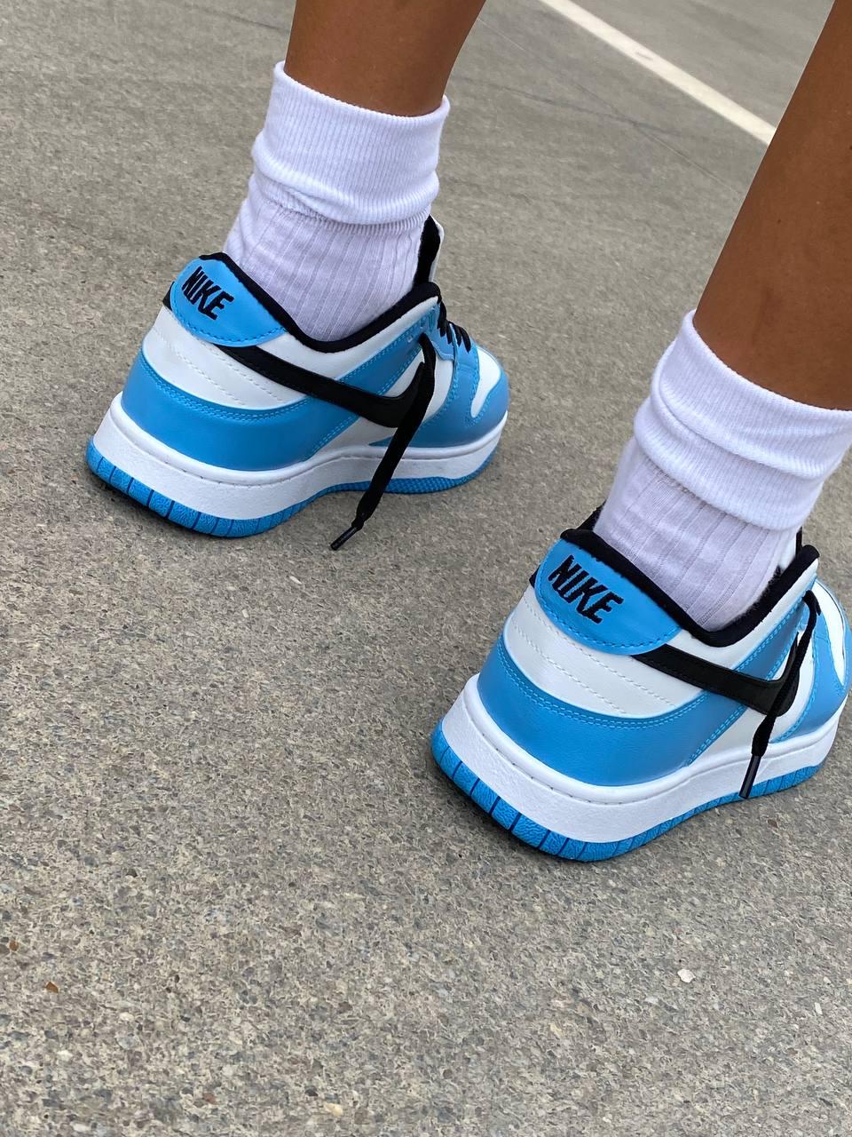 Nike SB Dunk Low Blue White Black