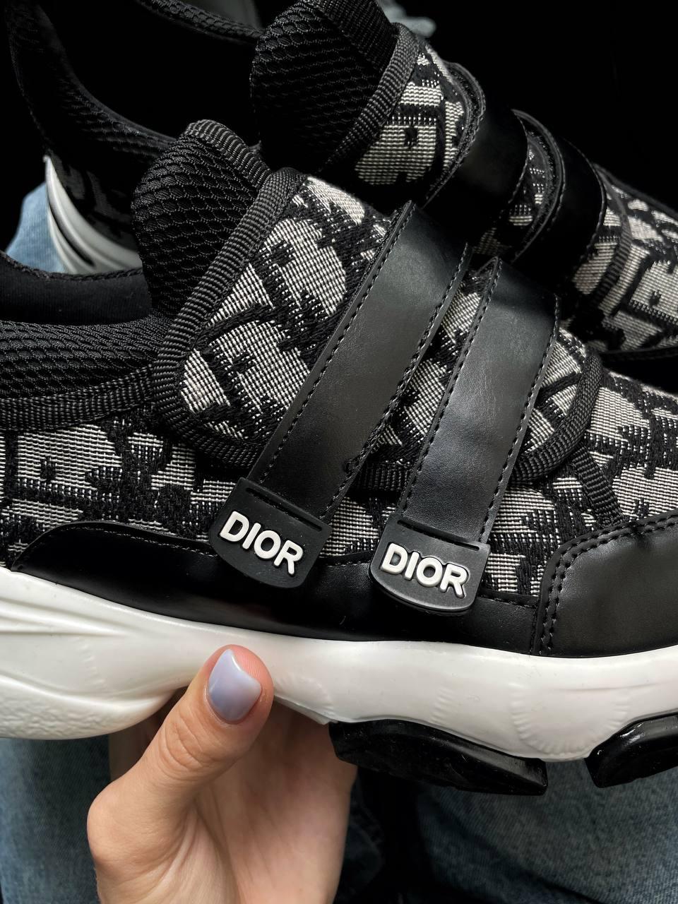 Christian Dior D-Wander Black White