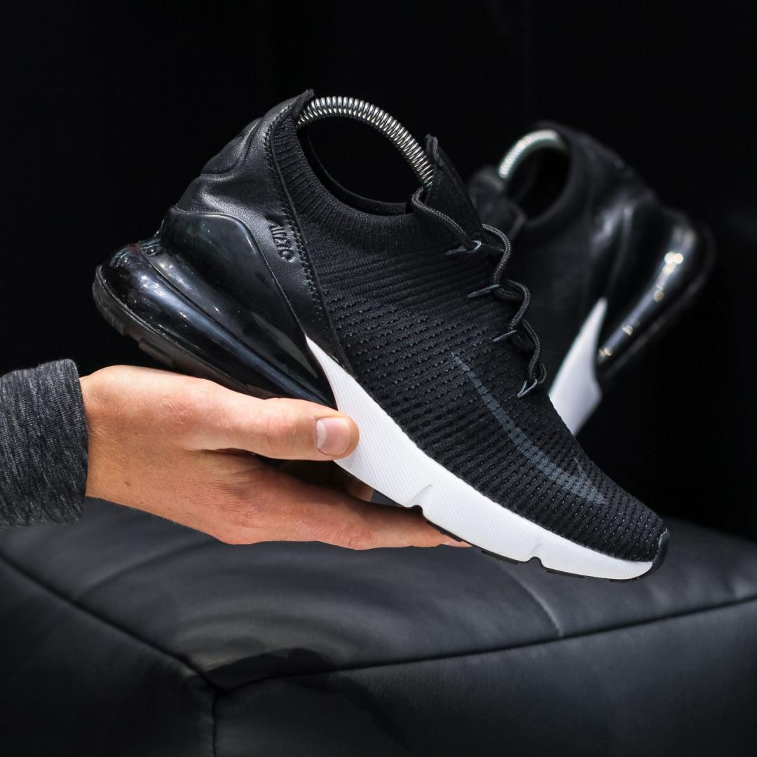 Nike Air Max 270 Flyknit Black White