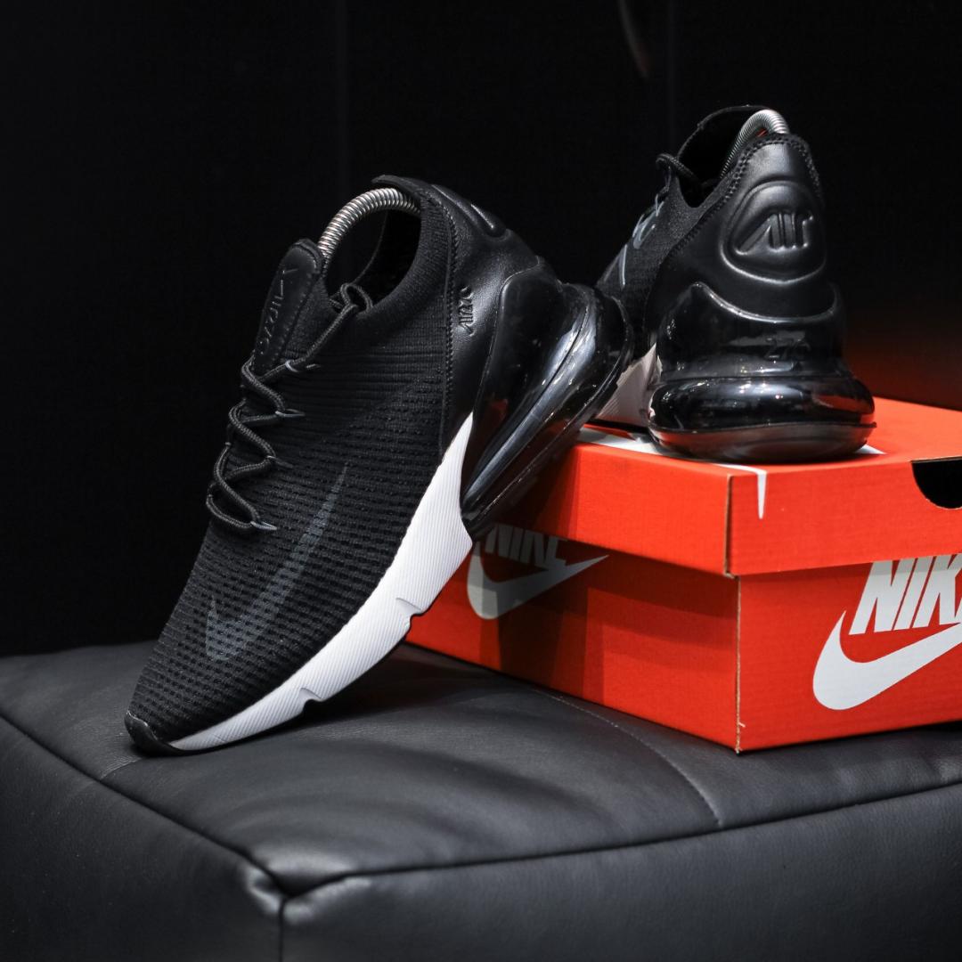 Nike Air Max 270 Flyknit Black White