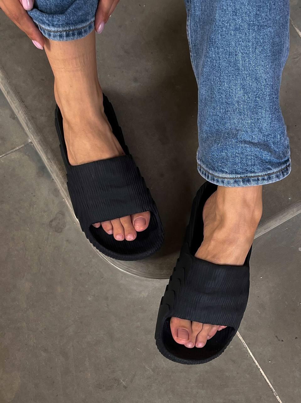 Adidas Adilette Black