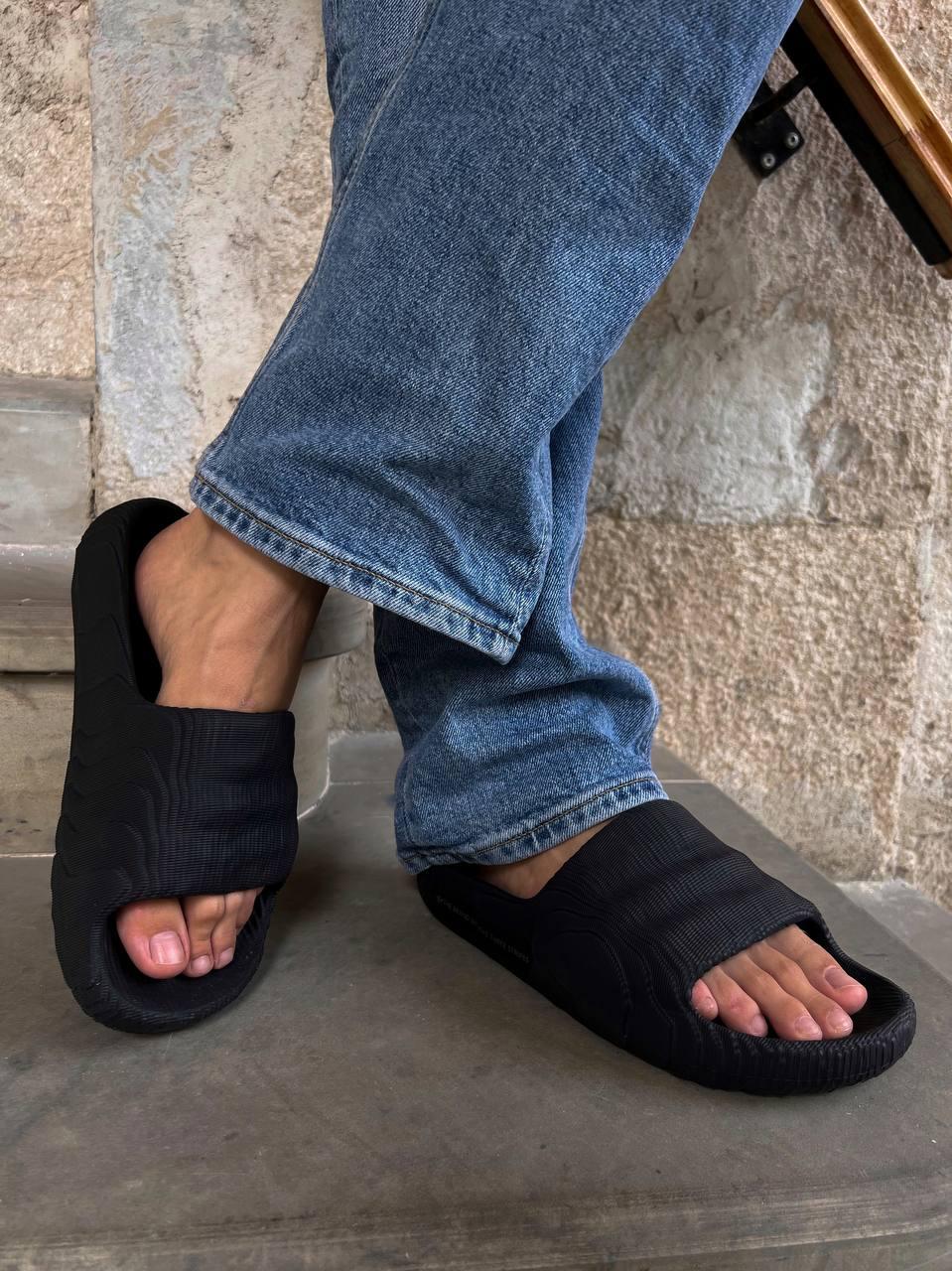Adidas Adilette Black