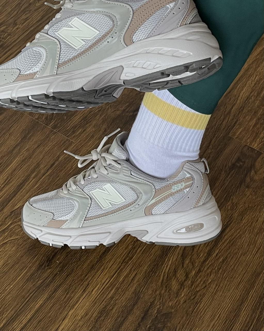 New Balance 530 Beige Brown