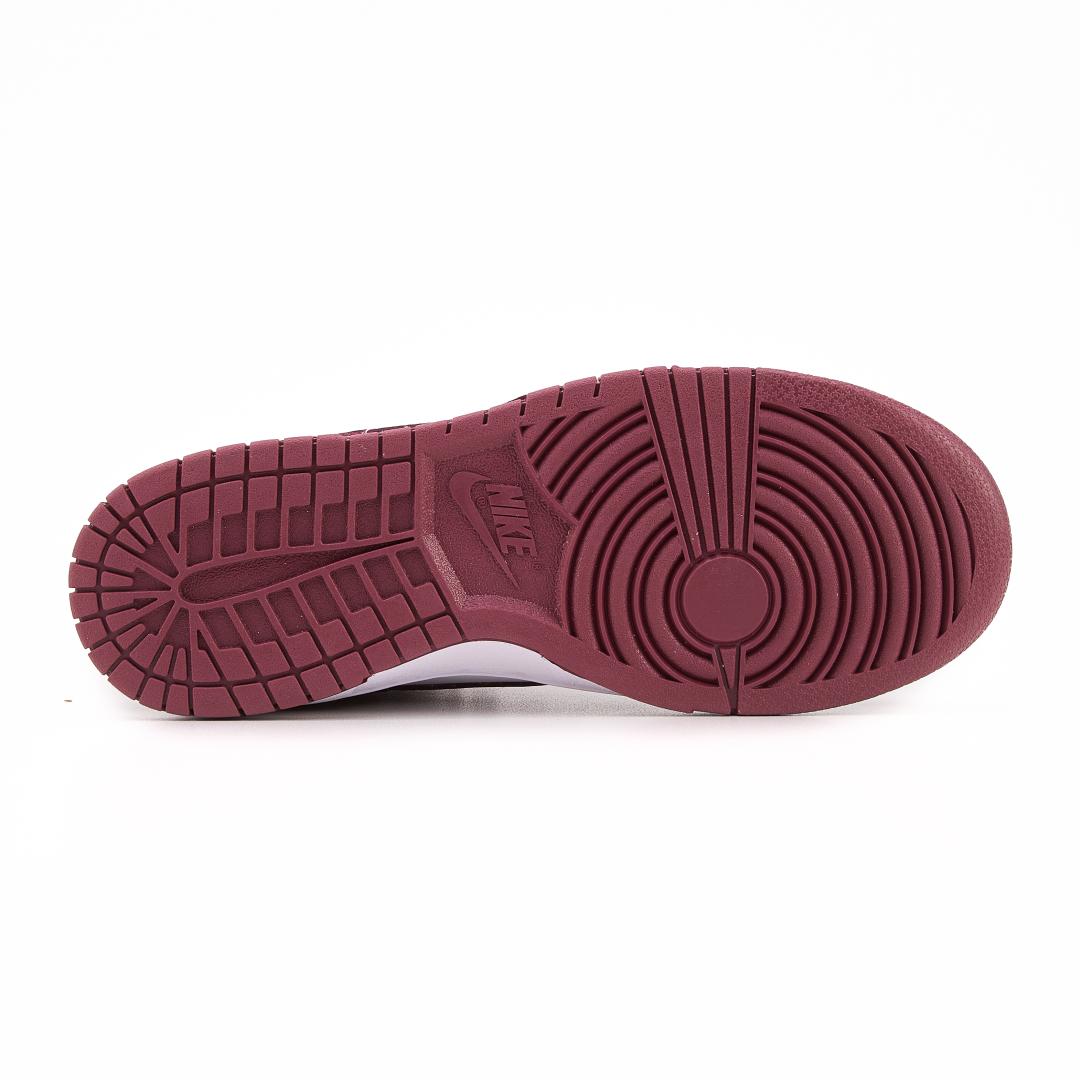 Nike Dunk Low Retro Team Red