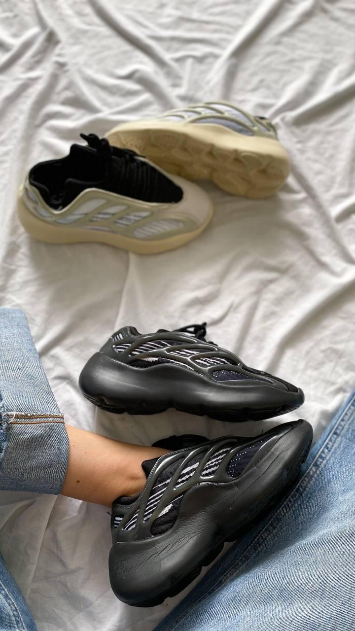 700 Black No brand