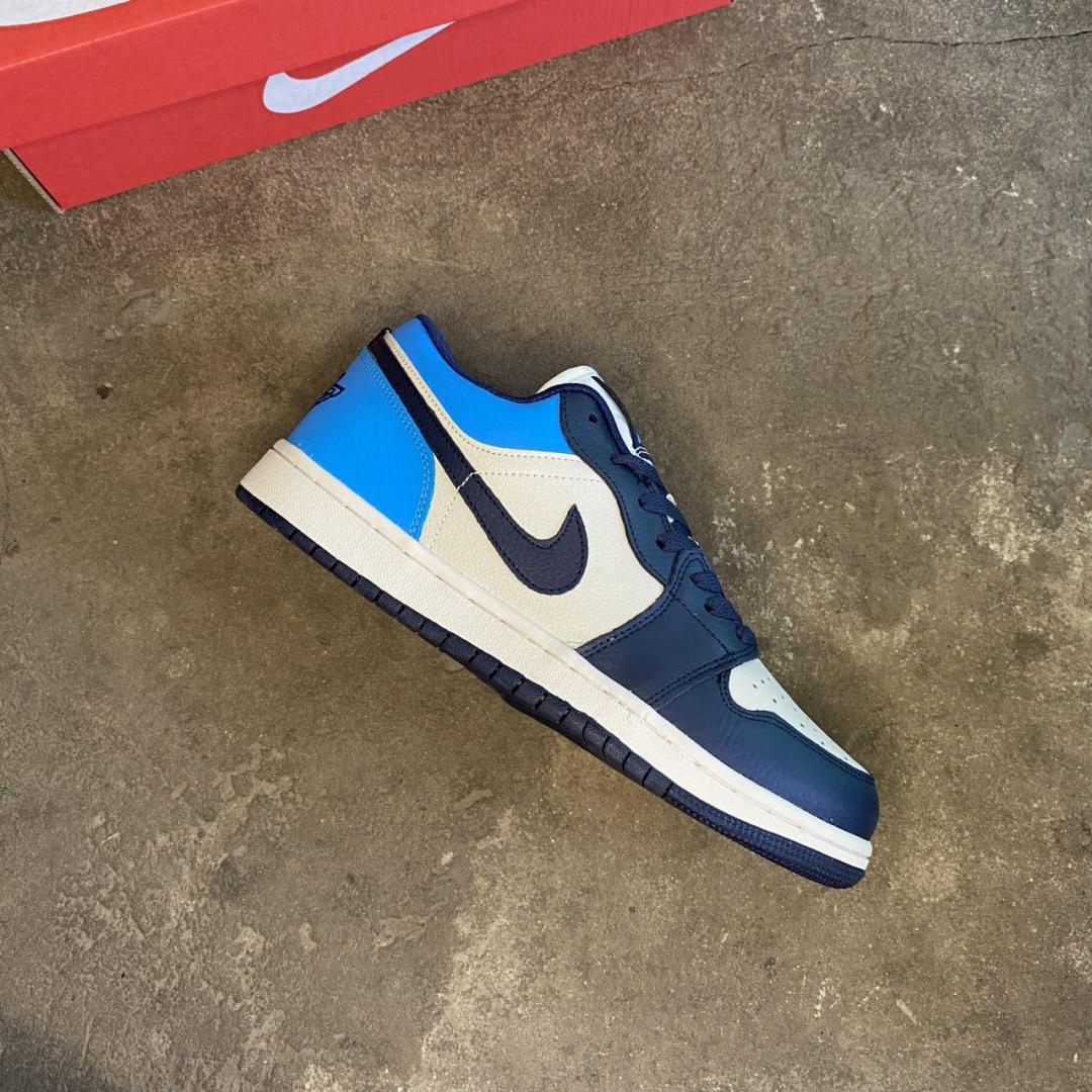 Nike Air Jordan Retro 1 Low Blue White v2