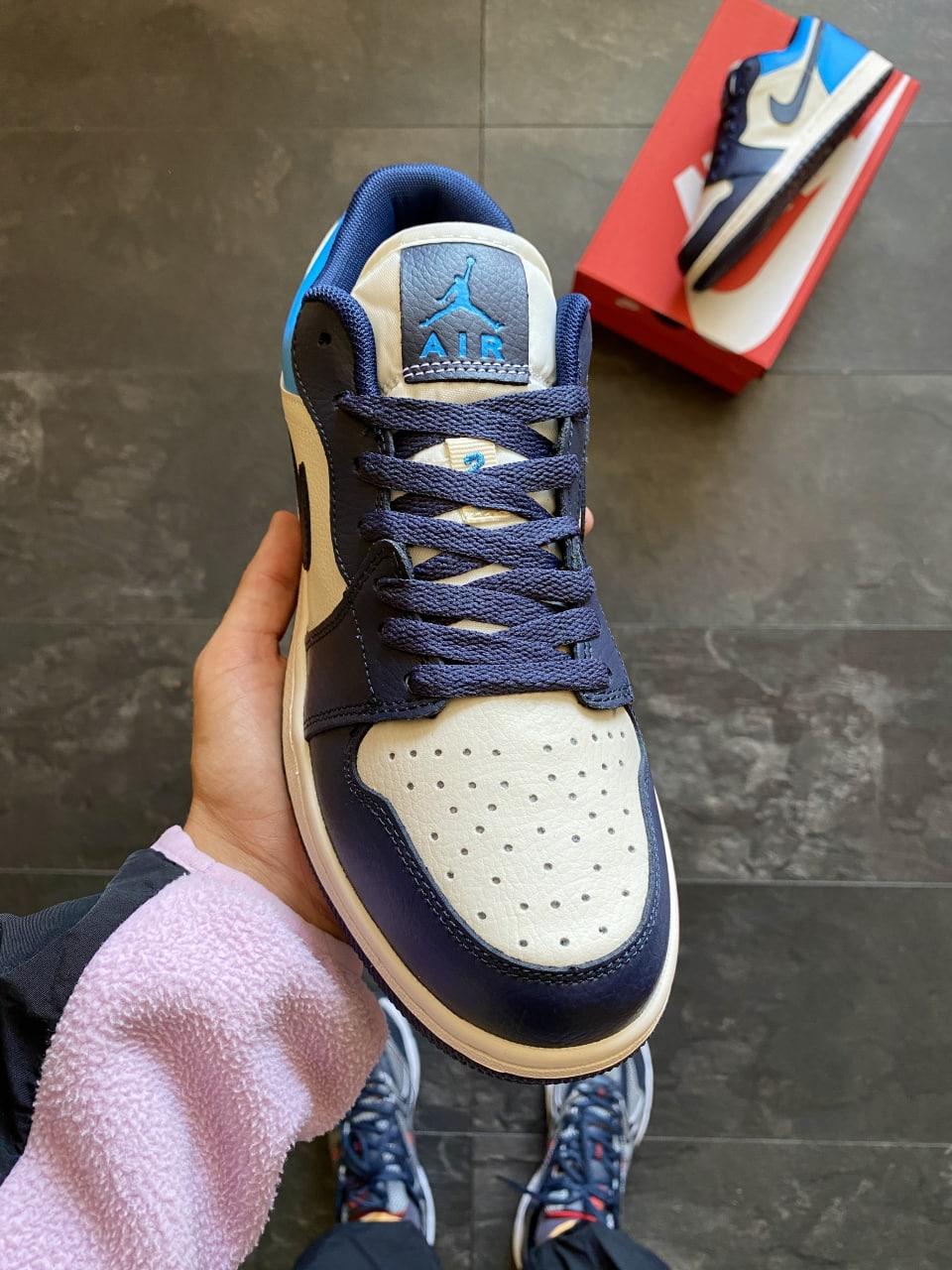 Nike Air Jordan Retro 1 Low Blue White v2