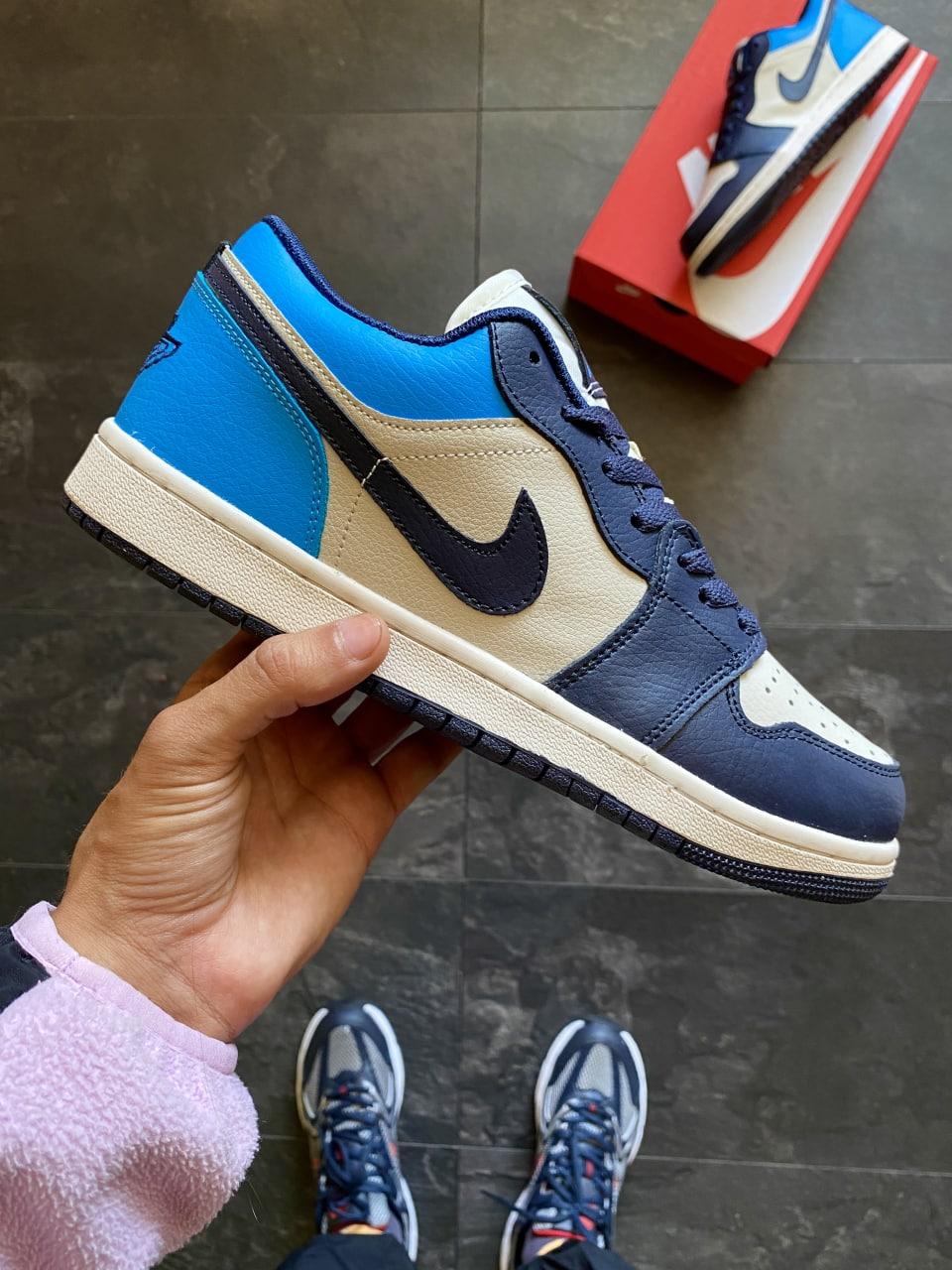 Nike Air Jordan Retro 1 Low Blue White v2