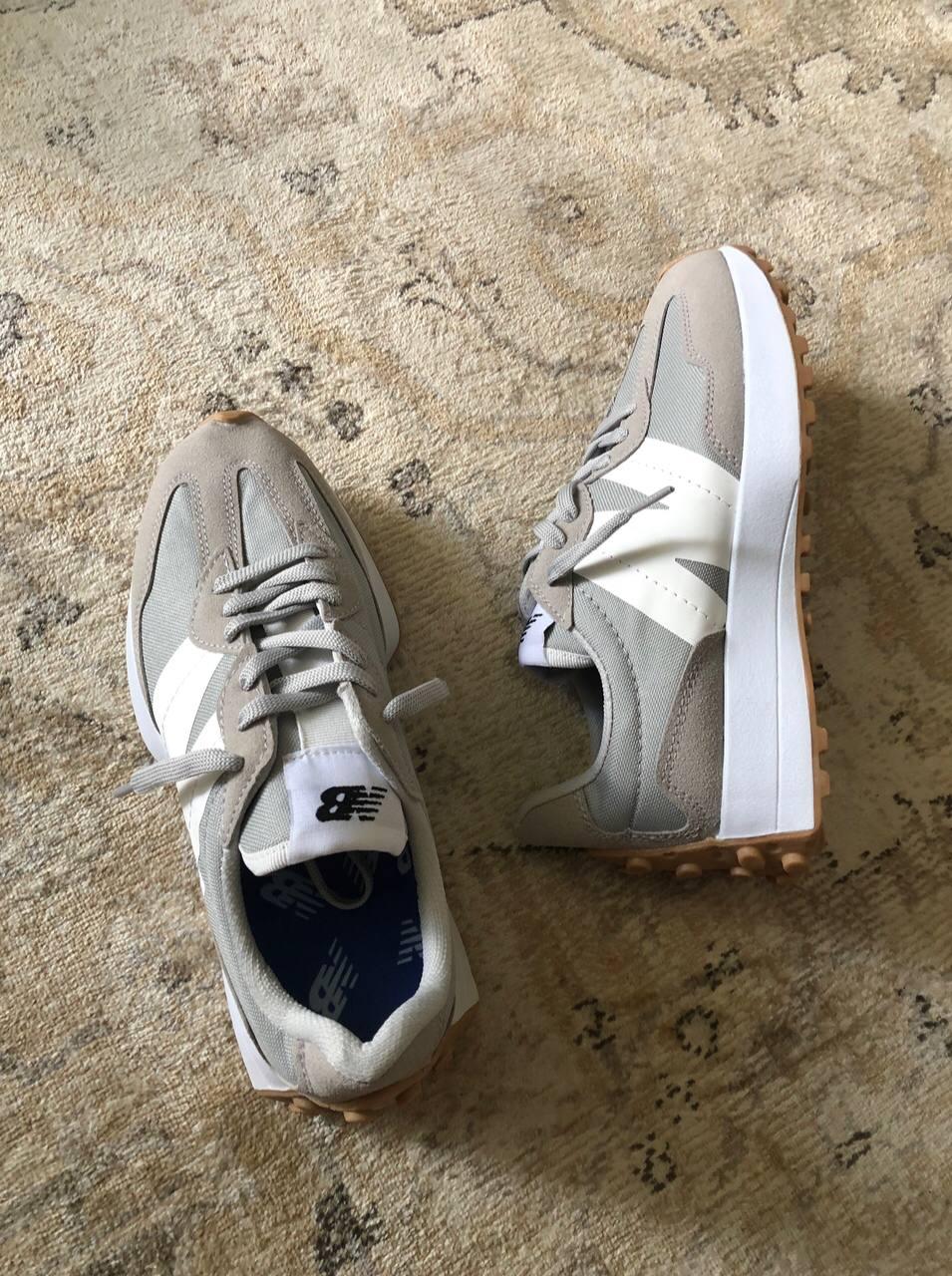 New Balance 327 Ivory Grey