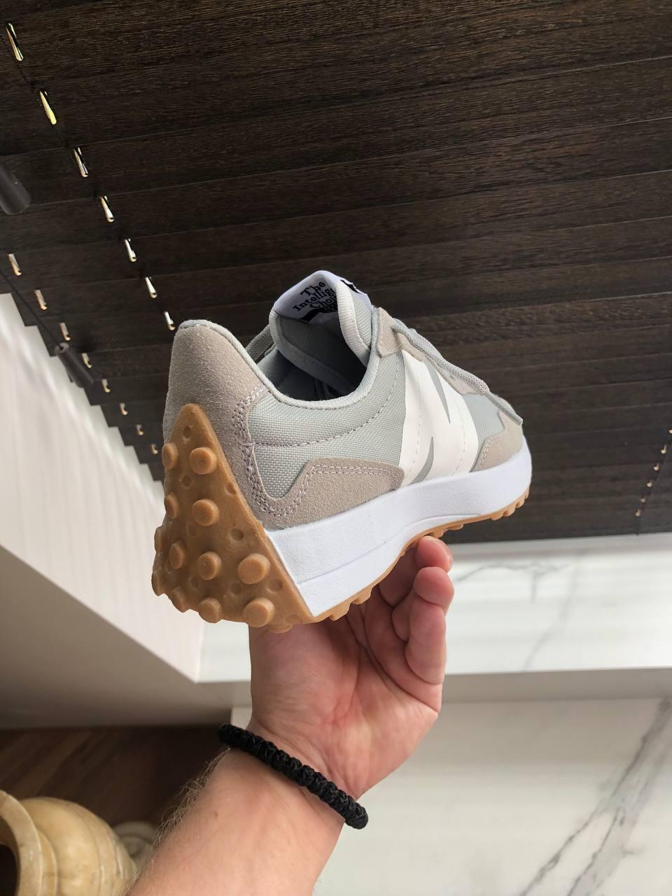 New Balance 327 Ivory Grey