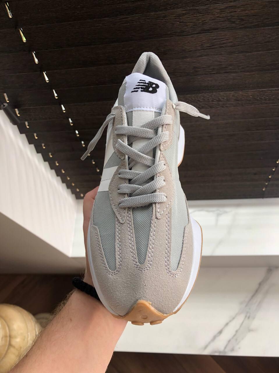 New Balance 327 Ivory Grey