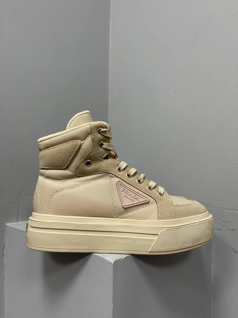 Prada Re-Nylon Bryshed High Beige v2