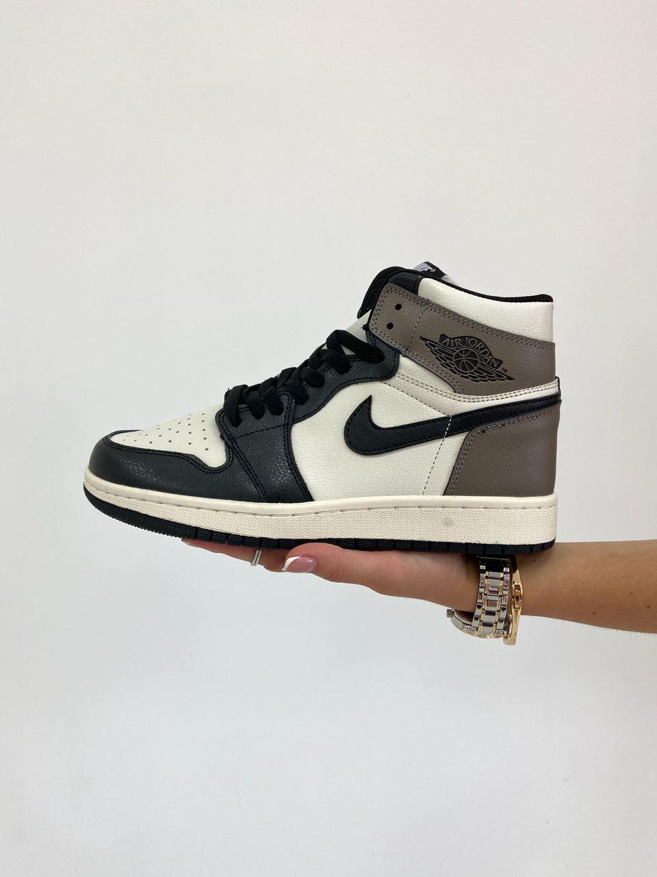 Nike Air Jordan 1 Retro Two Dark Mocha v3
