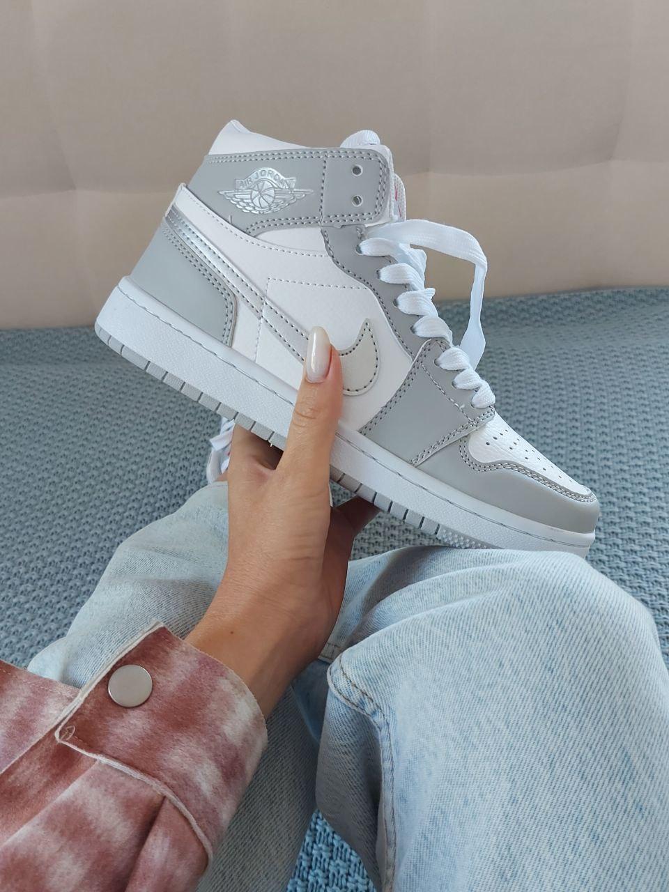 Nike Air Jordan 1 Grey Mettalic Silver Red Logo