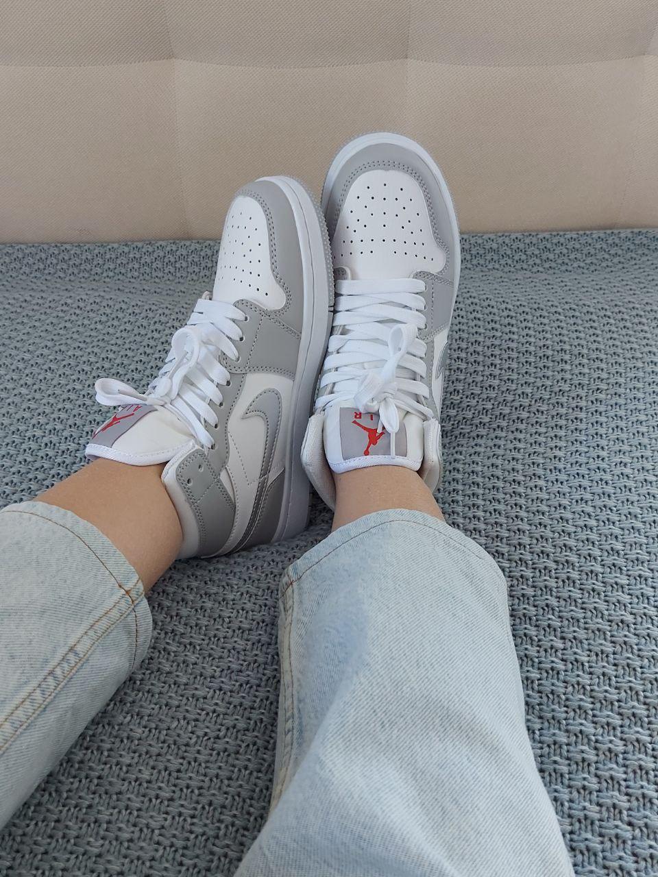 Nike Air Jordan 1 Grey Mettalic Silver Red Logo