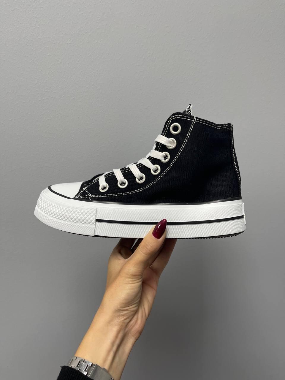 Converse Hight x Chuck Taylor Platform Black v2
