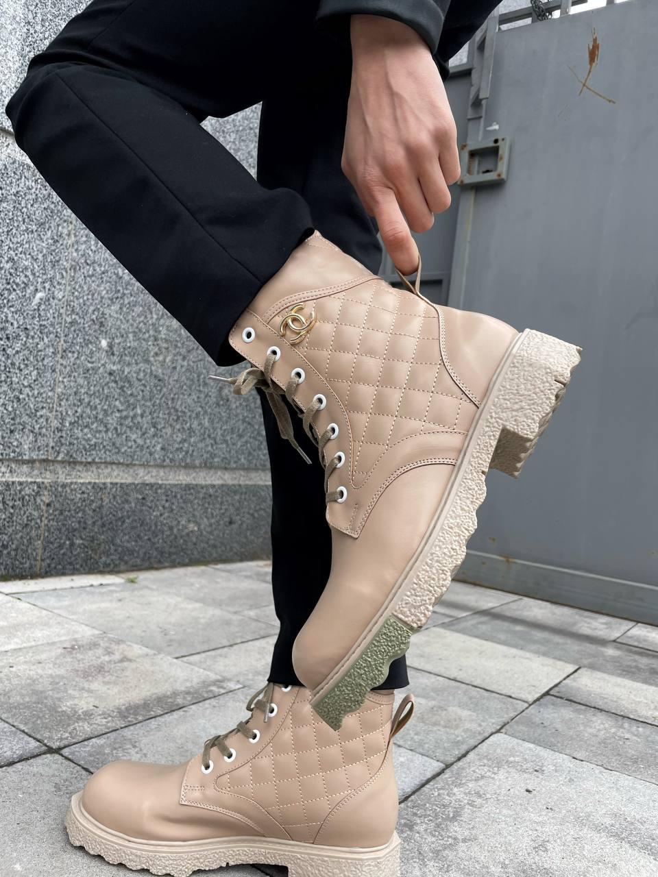 Chanel Boots Beige Fur
