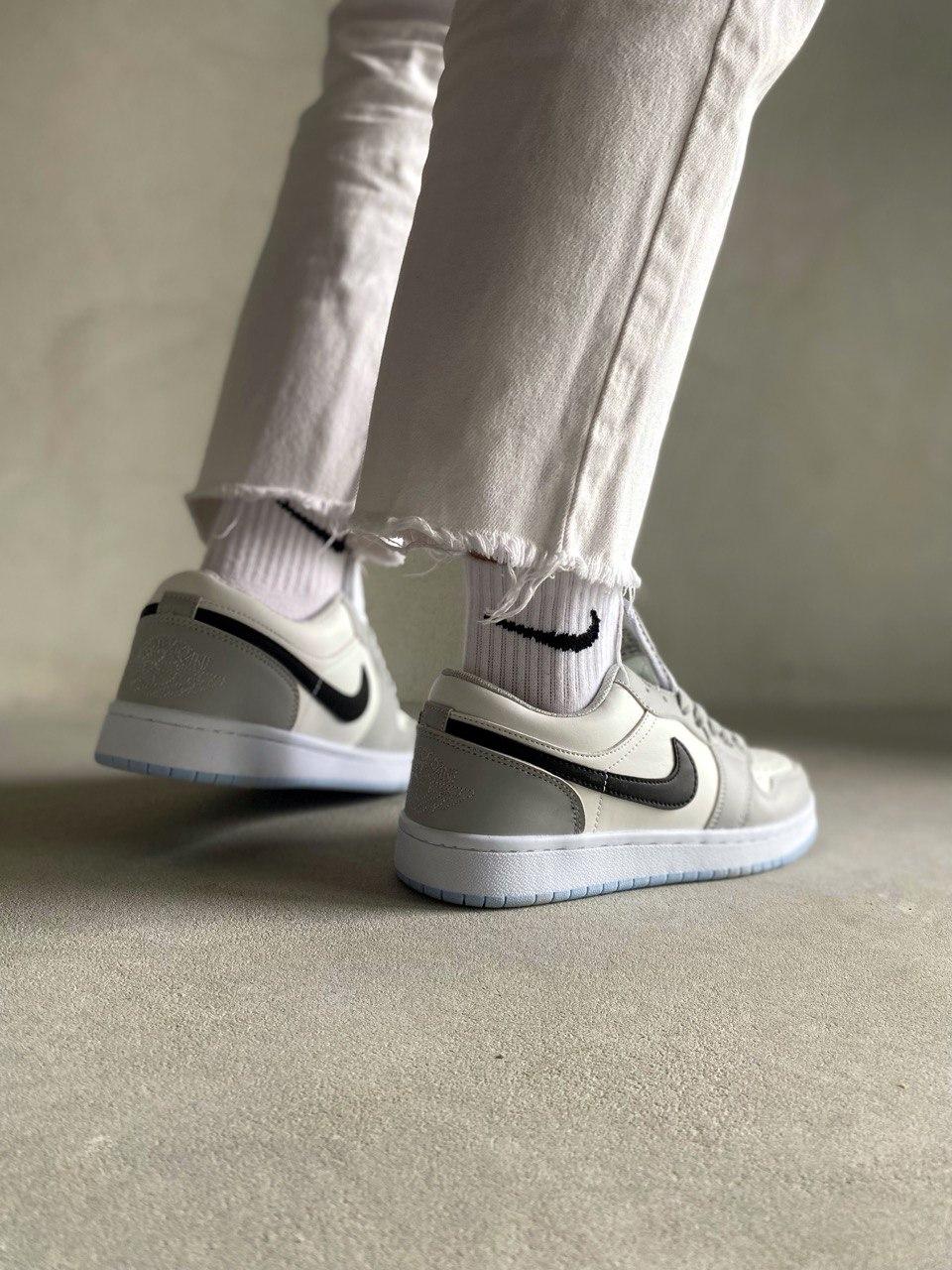 Nike Air Jordan 1 Low White Grey