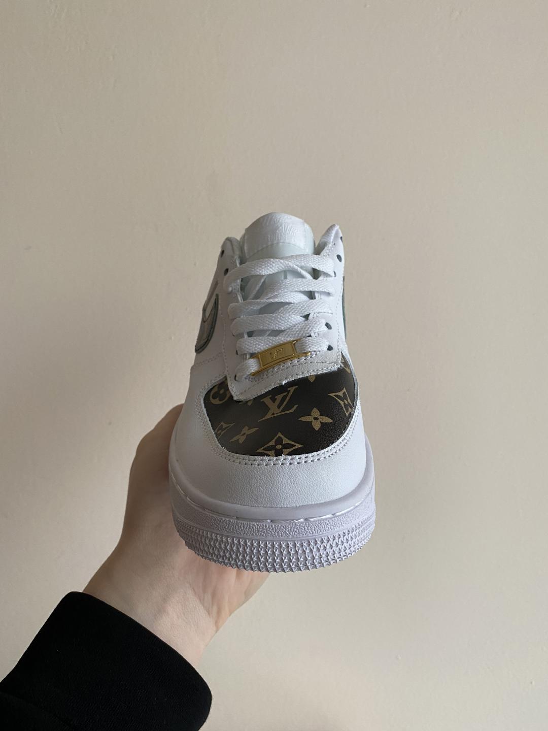 Nike Air Force 1 x Louis Vuitton 2