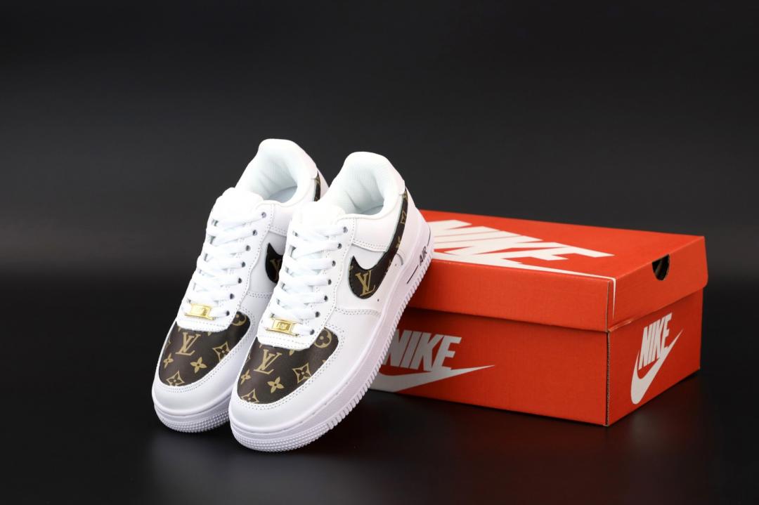 Nike Air Force 1 x Louis Vuitton 2