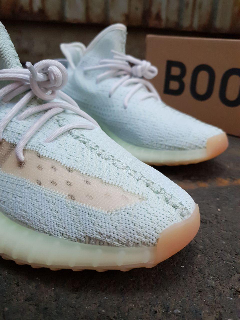 Adidas Yeezy Boost 350 V2 Hyper Space v2