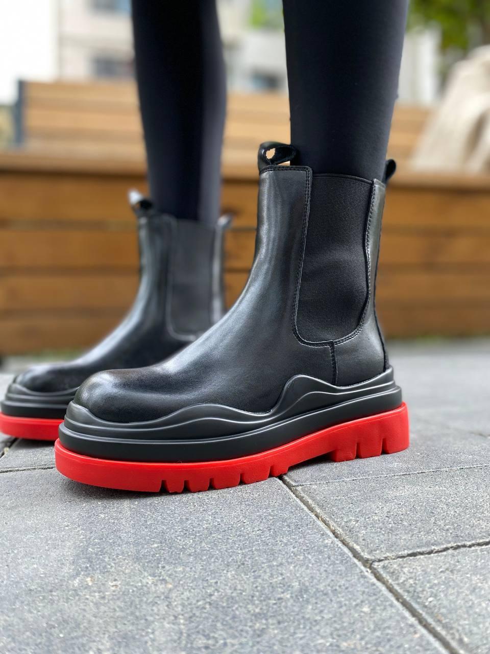Bottega Veneta Black Red (No Logo) v2