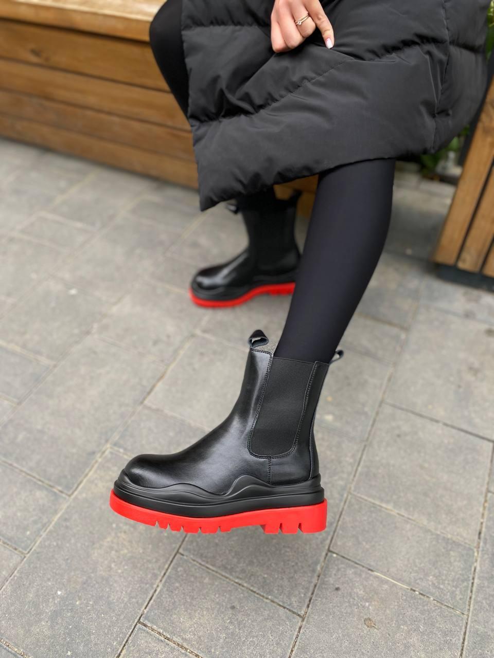 Bottega Veneta Black Red (No Logo) v2