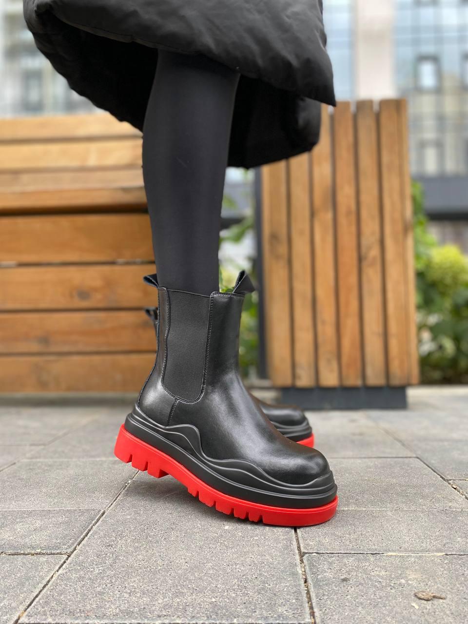 Bottega Veneta Black Red (No Logo) v2